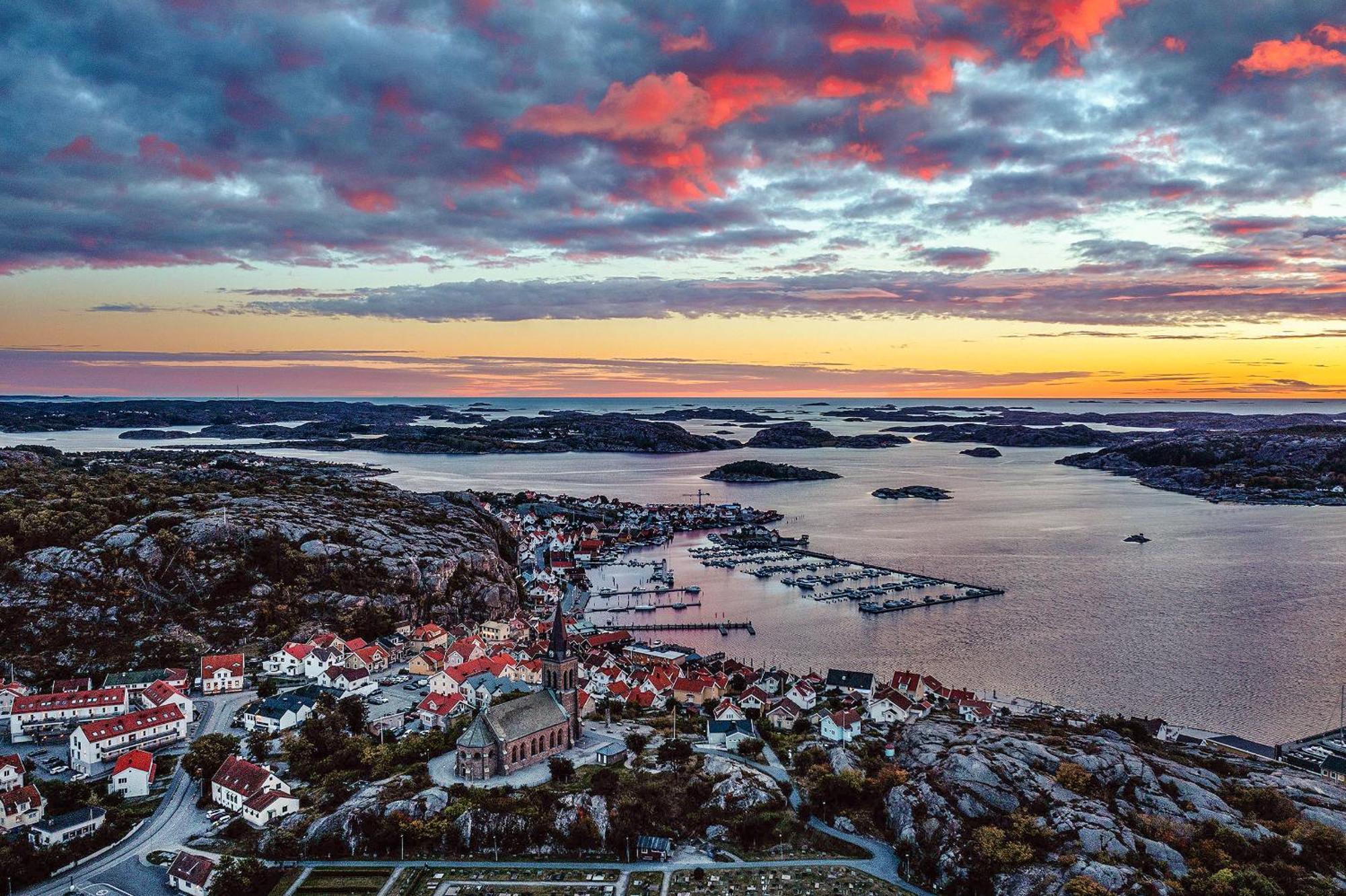 Вилла Seafront With Terrific View By Ajf Dream Living Фьельбака Экстерьер фото